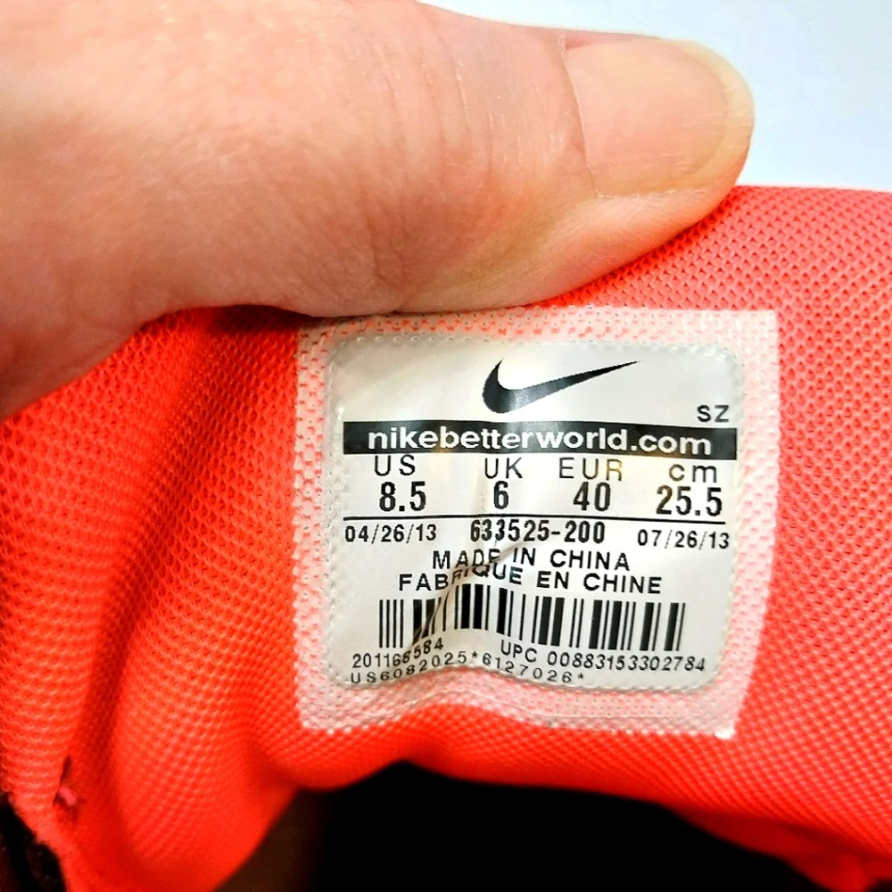 Nike Air Revolution‎ Sky Hi City Pack Milan, Limited Edition, Size 8.5| EUR 40